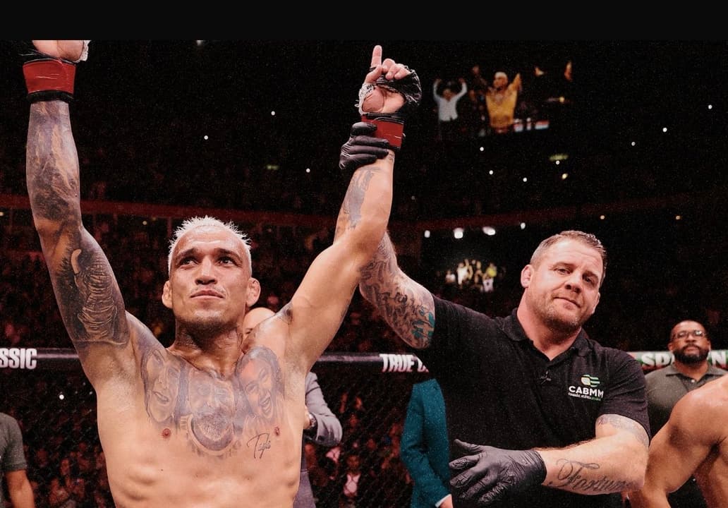 Árbitro do UFC se declara ao Rio de Janeiro após evento: 'Algo especial'