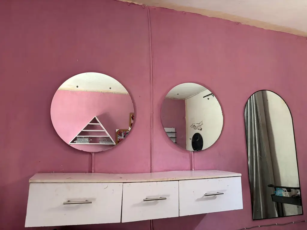 Beauty Shop furnitures