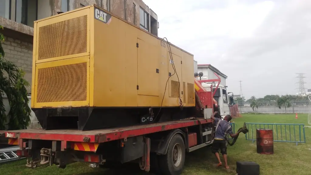 Flatbed Truck for Hire and Rental Service