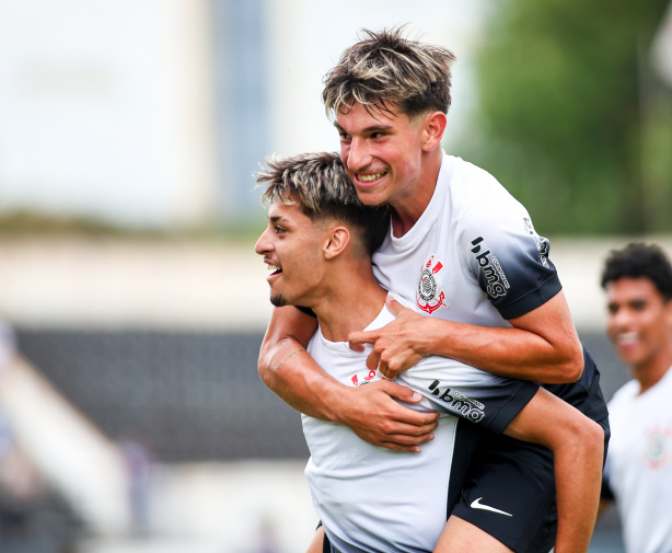 Corinthians amplia oito multas rescisórias de jovens após saída polêmica de Furquim