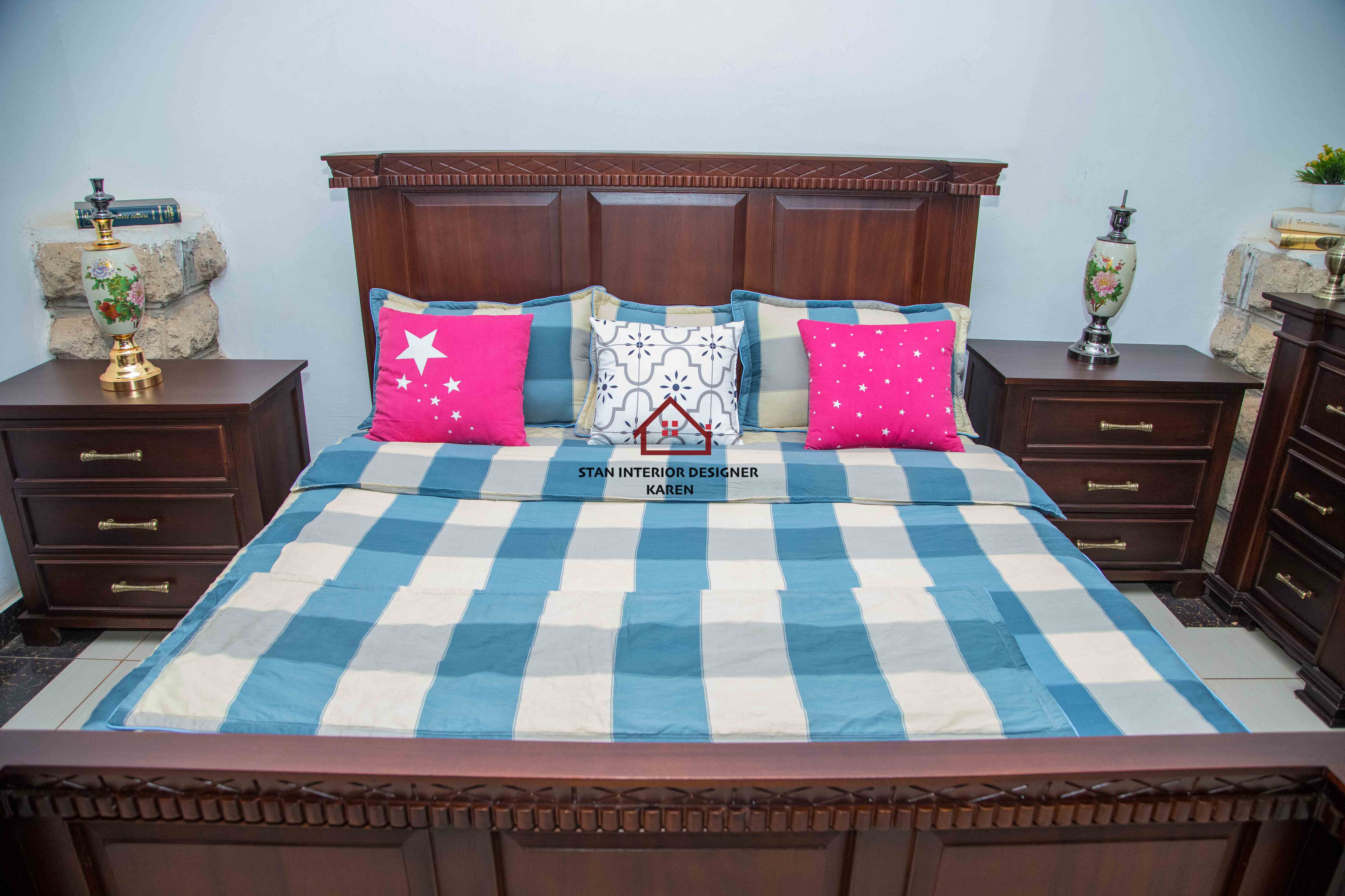 WOODEN MAHOGANY BEDSET