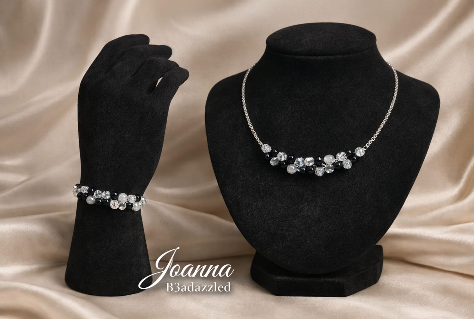 Joanna B3adazzled Beaded Necklace with matching bracelet (3)