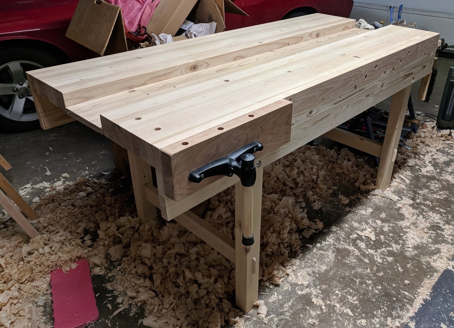 Figure 6. Completed workbench.