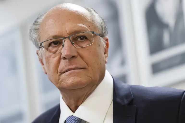 Alckmin diz que Lula pediu suspensão de tarifa a Trump e que Rubio não é problema