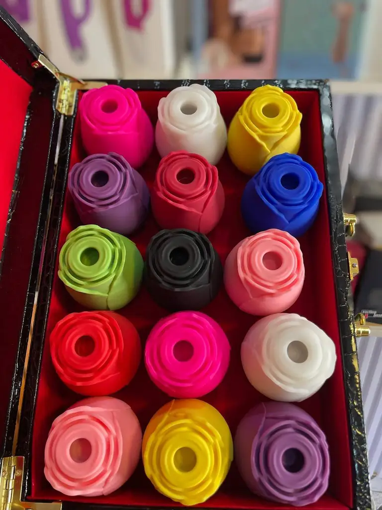 Touch Perfume, Rose in a Box, Office Chair photo