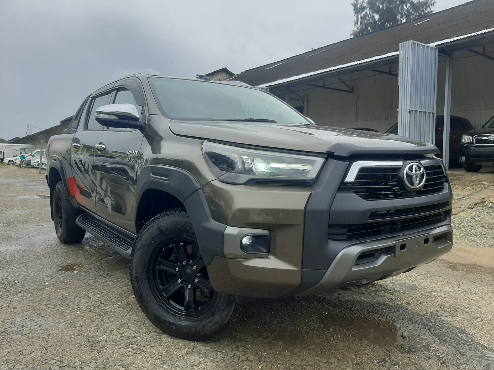 Toyota Hilux Double Cab 2016 Grey