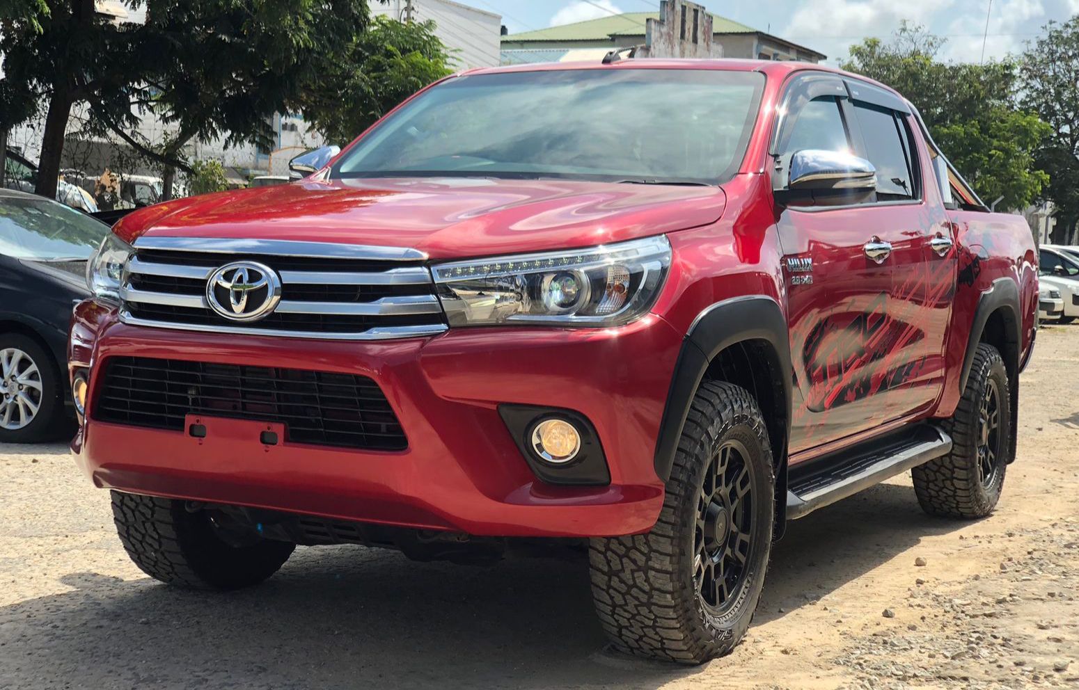 Toyota Hilux Double Cab Red 2016