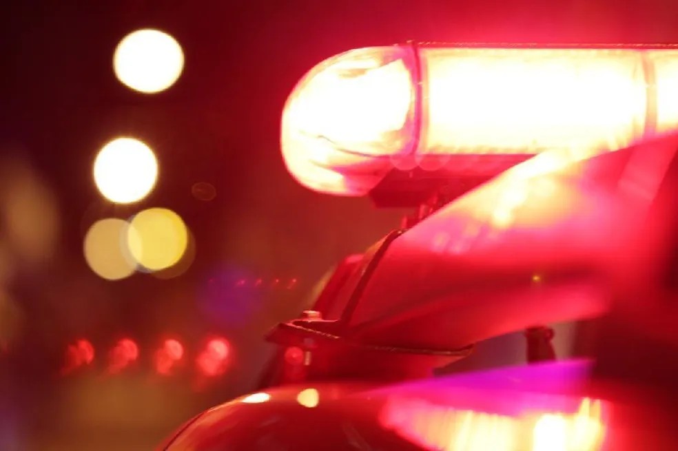 Homem é morto com facada no peito em bar de MT; suspeito é ex-marido da namorada dele