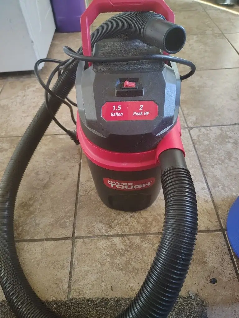 Wet and dry vacuum cleaner