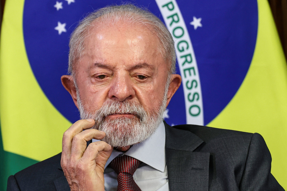 Durante viagem à Itália, Lula diz que ‘nem lembrava’ de Zambelli e afirma que ela ‘vai pagar’