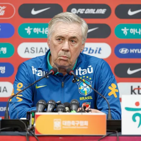 Ancelotti projeta definir elenco da Copa em março e cita Neymar: ‘Joga em qualquer equipe’