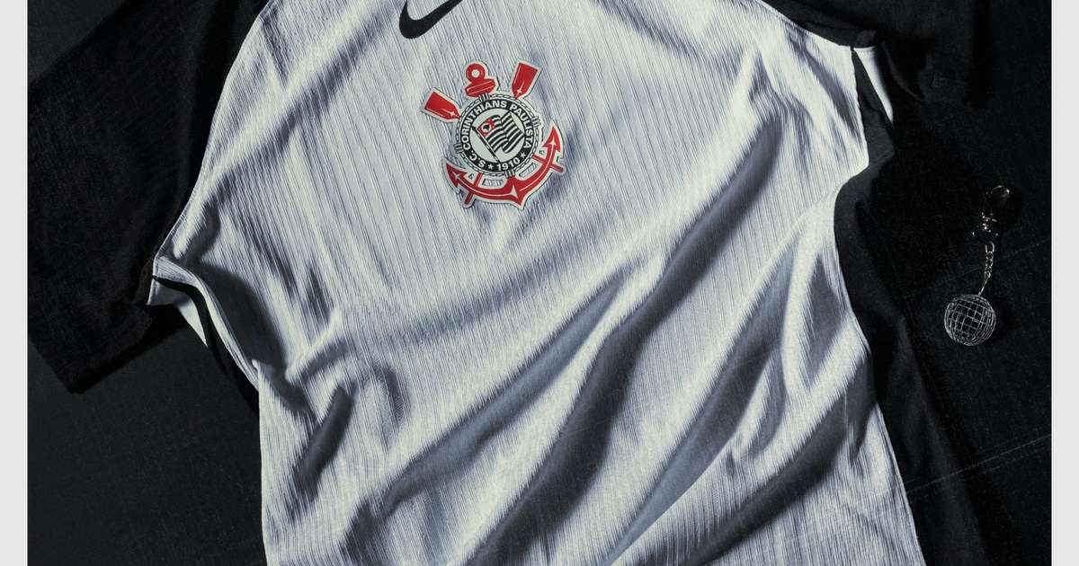 Joia da base troca Corinthians por rival