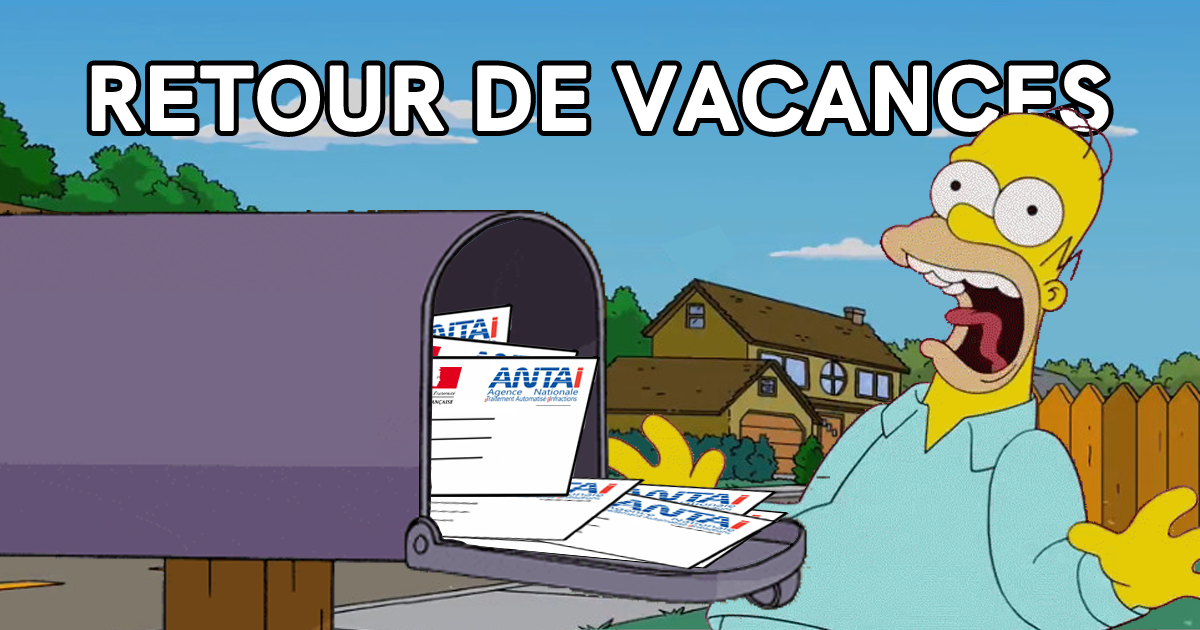 Boîte aux lettres pleine de courriers de l'ANTAI contenant des FPS au retour de vacances