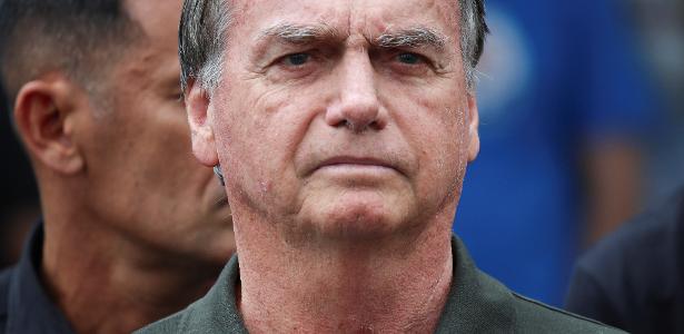 Moraes nega pedido de defesa para revogar prisão domiciliar de Bolsonaro