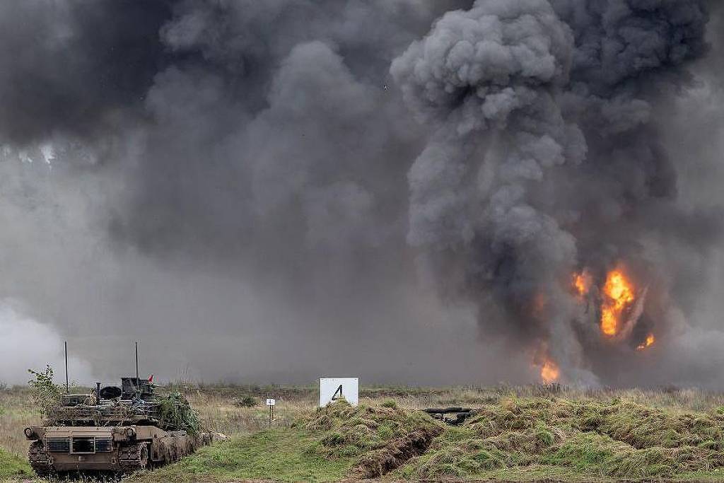 Por que aumento de gastos militares ameaça o clima?