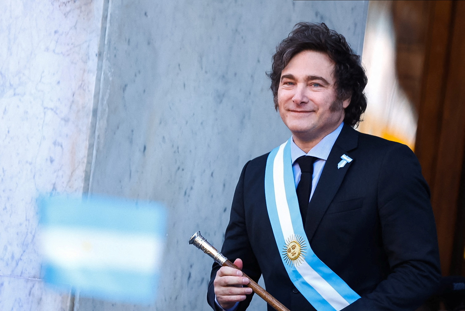 Sucesso de Milei seria vitória contra populismo de esquerda do Brasil, diz WSJ
