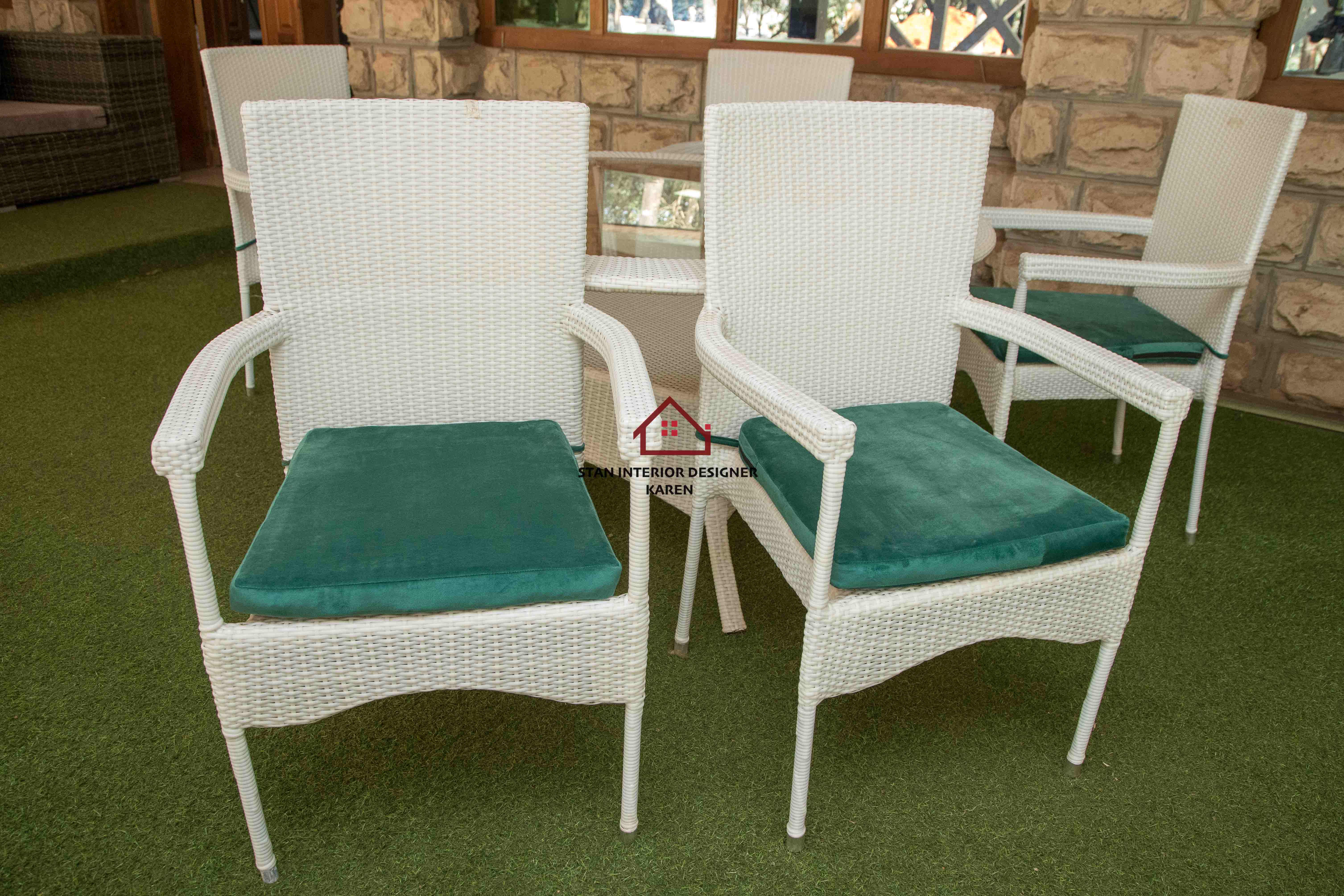 Outdoor 6Sit  white chair and table  set